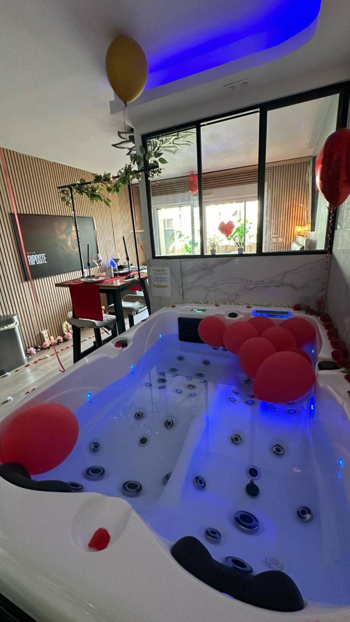 Love Room Nantais Nantes Exterior photo