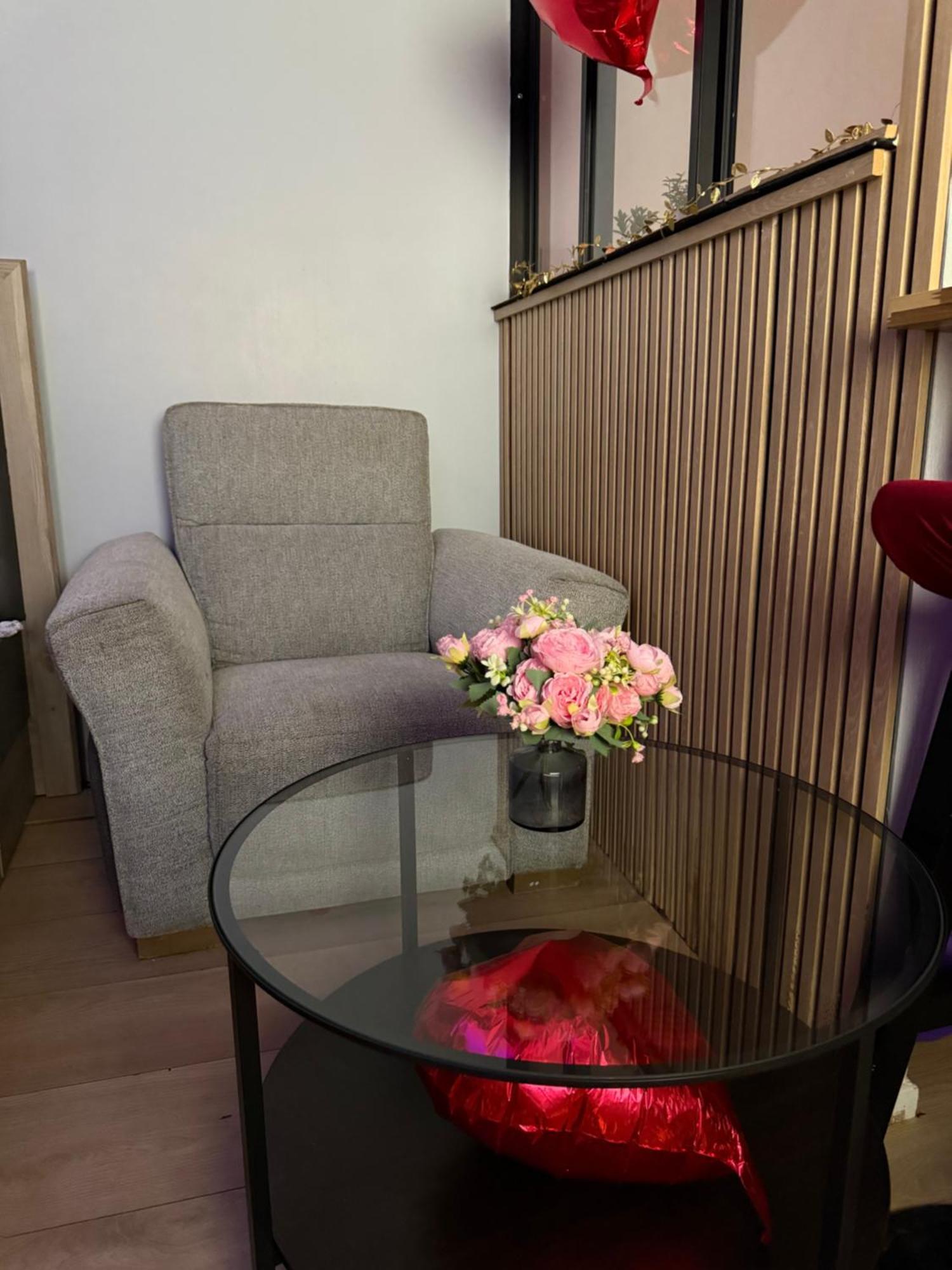 Love Room Nantais Nantes Exterior photo